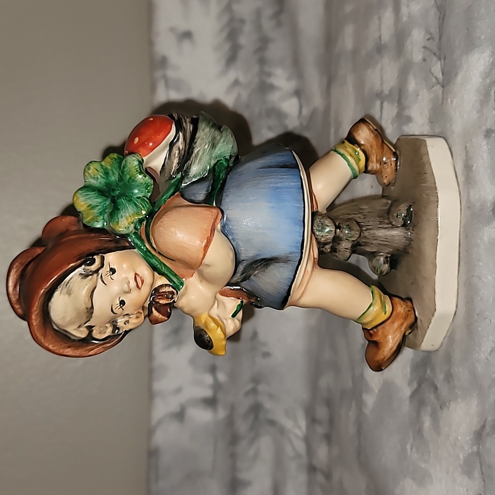 Vintage Fridel Girl w/Knapsack Carrying Clover